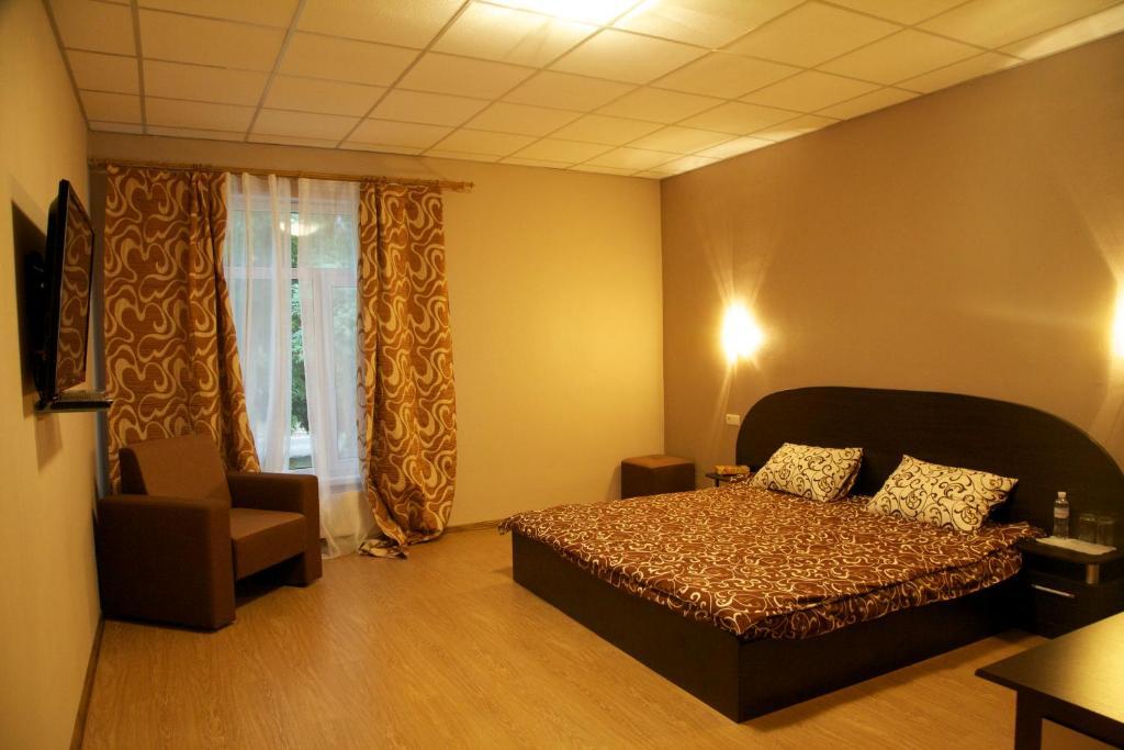 West Hotel Kharkov Phòng bức ảnh
